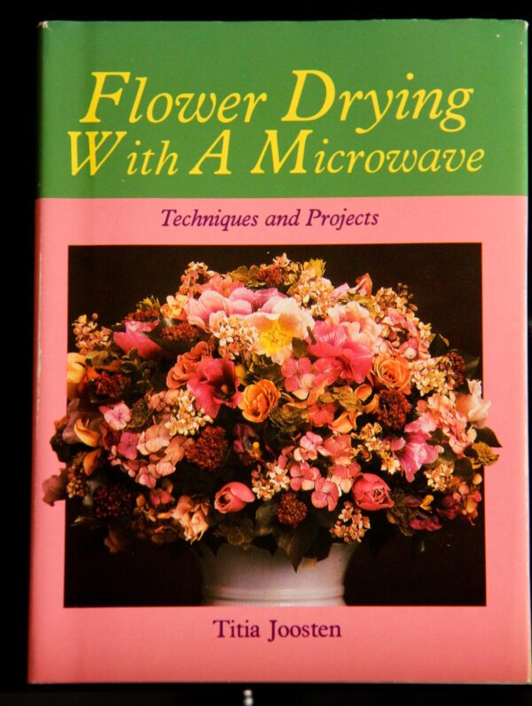 flower drying with a microwave