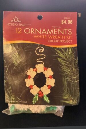 white wreath ornament kit 1