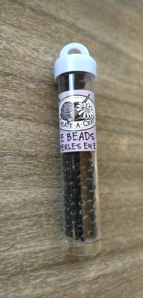 Create A Craft black (noir) E beads