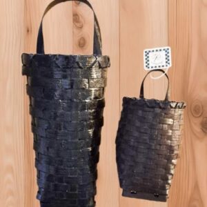 set of 2 wall hanging baskets nb