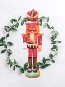 vintage wooden nutcracker 04 np