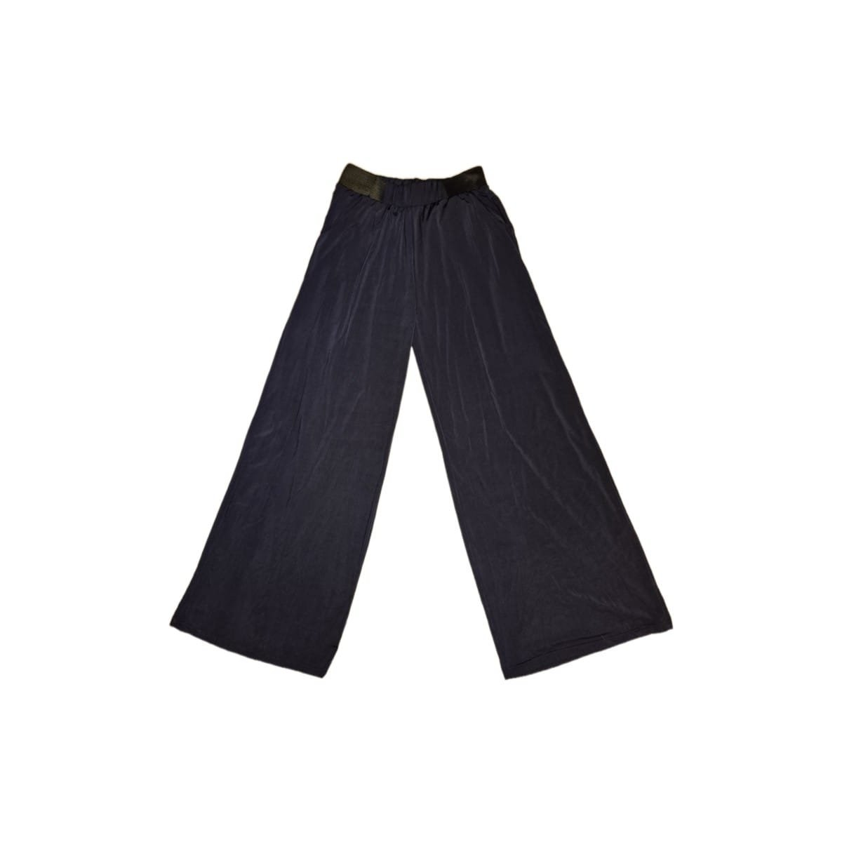 Black Wide‑Leg Pants with Front Pockets 1 Wide-leg black Magic Pantz
